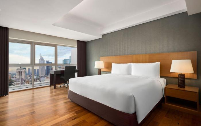JW Marriott Hotel & Suites Saigon, The Apartments