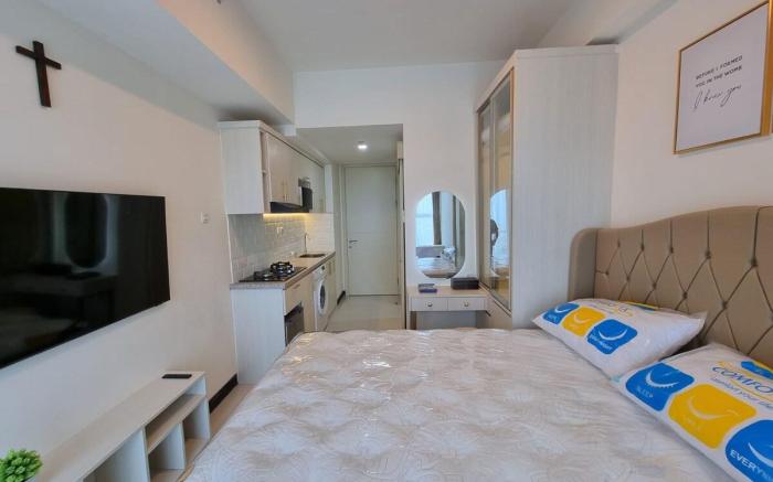 Comfy New Apartment inside Mall