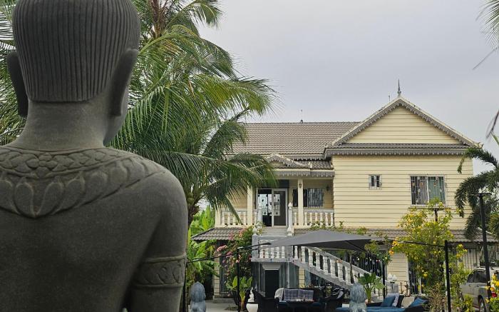 Villa Minou Takmao