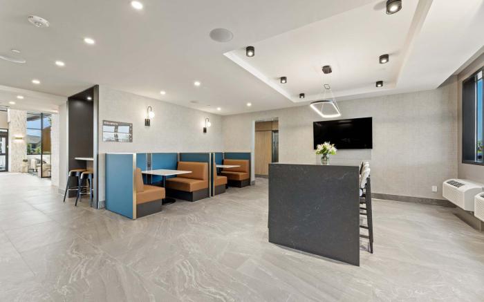 Sandman Signature Dallas Las Colinas Hotel & Suites