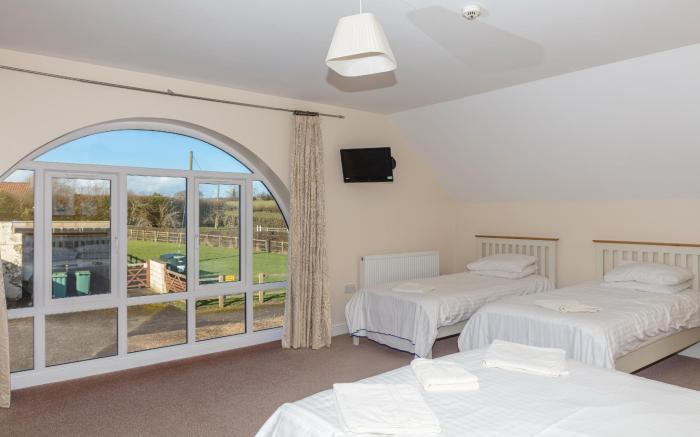 Whitton Lodge sleeps 26