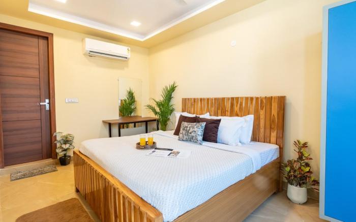 Homlee-Value 1 BR-Central Delhi-terrace-view-lift