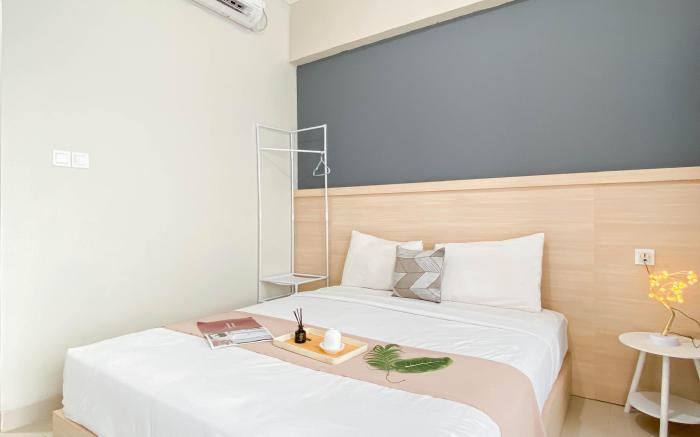 Minimalist Studio Royal Sentul Park By Travelio