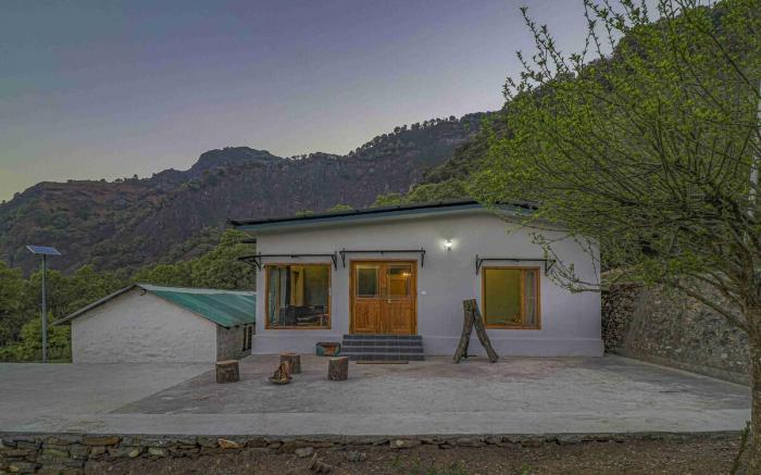 Kuriyana Stay |2BR| A Secluded Heaven by Homeyhuts