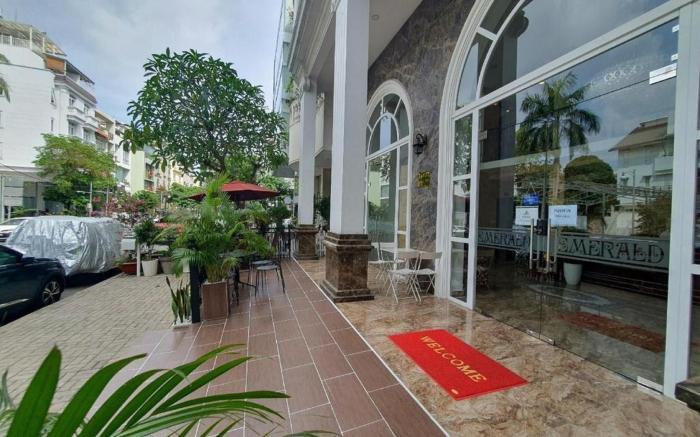 Belvilla Luxury Apartment Near SECC Formerly Emerald Hotel & Apartment