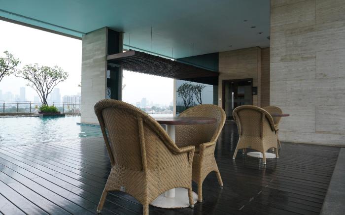 Nice Homey Studio Apt Kemang Mansion By Travelio