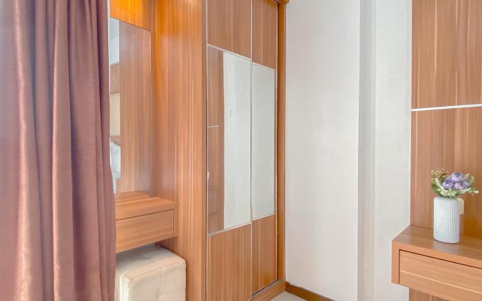 Cozy Studio at Bogor Valley Apartment By Travelio