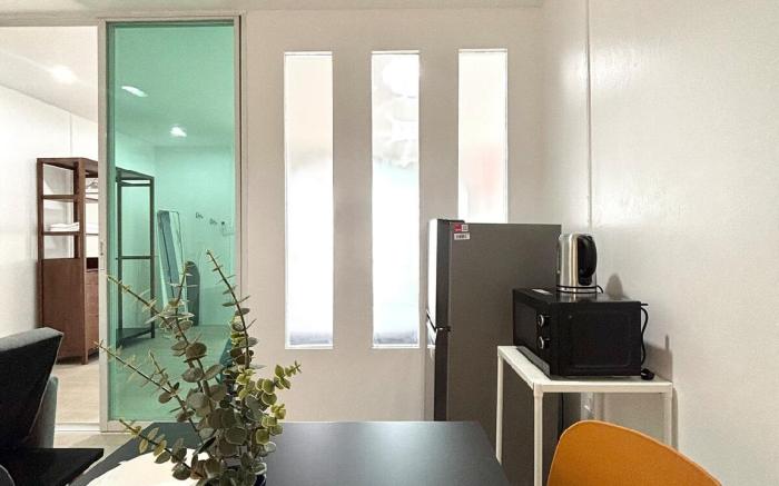 1minBTS-Workplace>Living area/Central/Fast-WiFi+AC