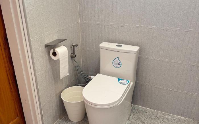 GreenTulip @ Eight10RedBars LIMA