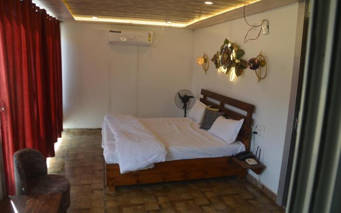 Anavi Resort