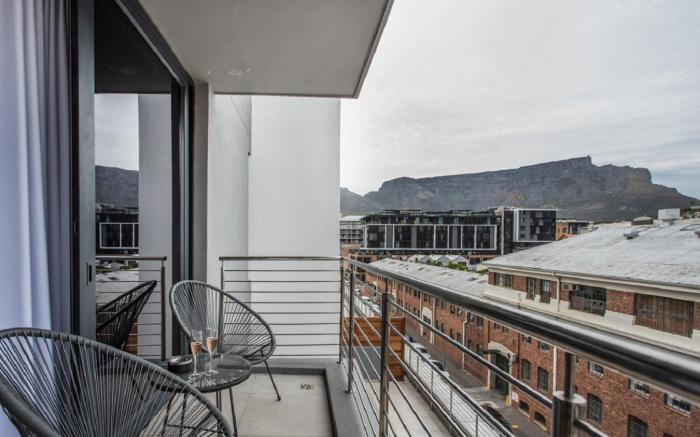 The Docklands Two Bedroom Executive Apartment