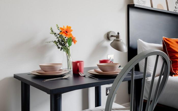 The Bayswater Bliss | Stylish & Modern Studios!