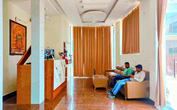Hotel Awadh Star palace Near Ram Janam Bhumi