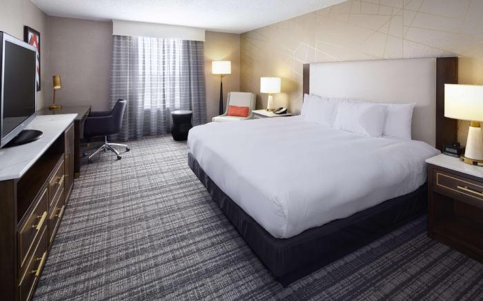 DoubleTree by Hilton Hotel Dallas Near the Galleria