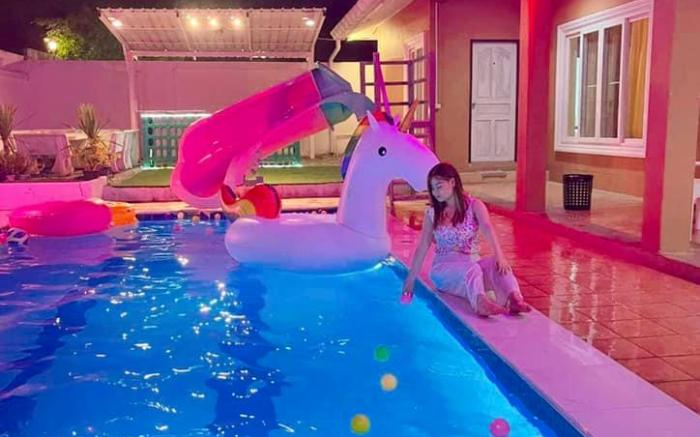 The Pool House Pattaya บ้านเดอะพูลเฮาส์พัทยา