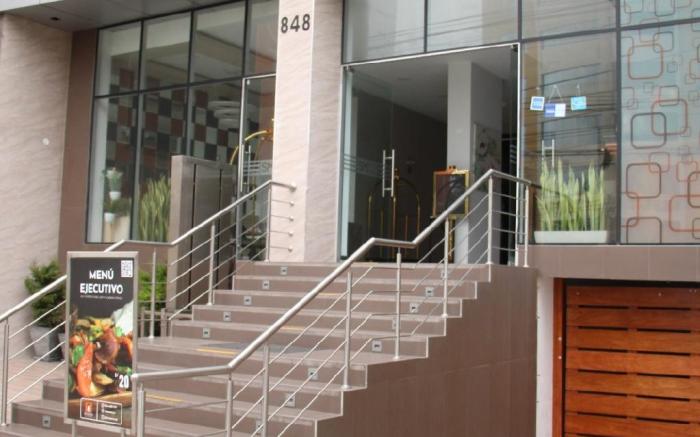 SM HOTEL Plus