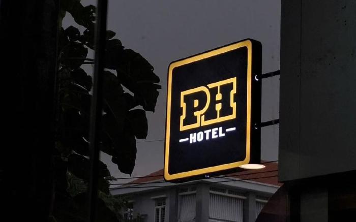 PH Hotel 酒店