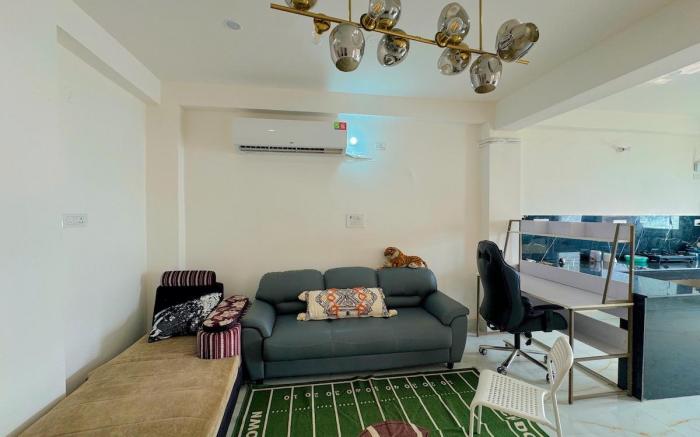 Grand Luxury Flat & Green Views 2BHK