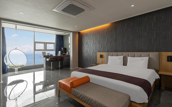 Elafonisi Poolvilla & Hotel