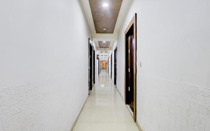 Hotel O Silver Palace