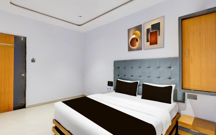 Hotel O Nidhivan palace