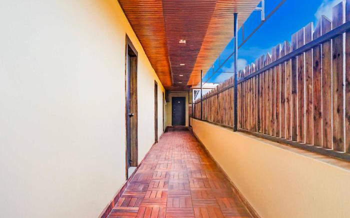 Collection O Malavli Lonavala Hill View