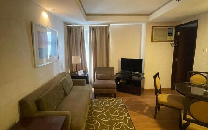 A Venue Residences 9133