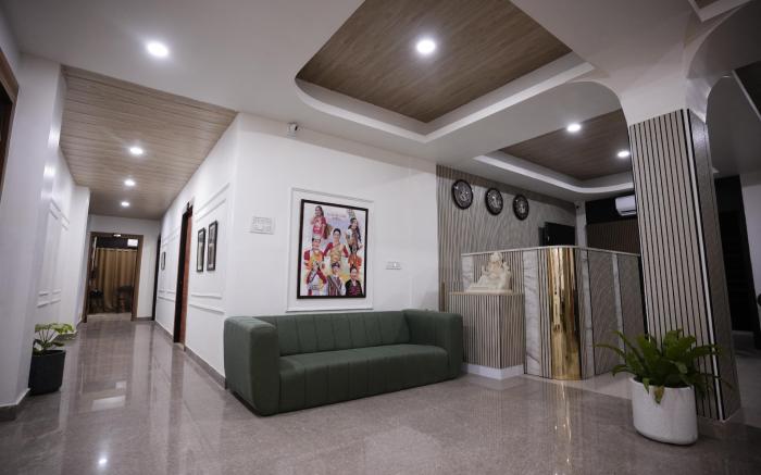 Vamsi inn,Sixmile, Guwahati