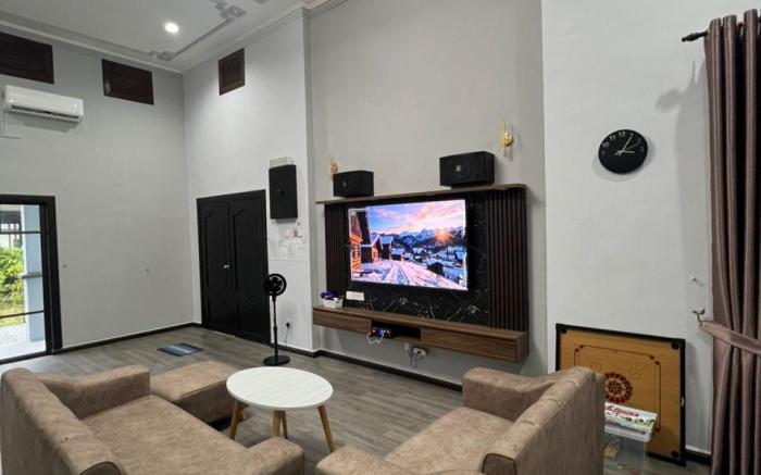 EIFFEL VILLA HOMESTAY 