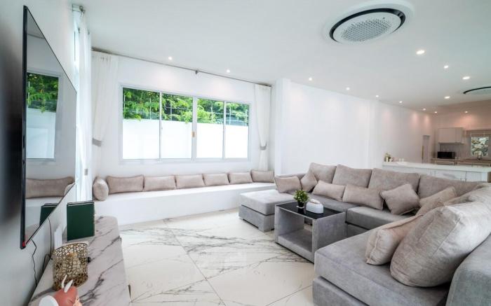 Montrio Pool Villa Pattaya, Thailand