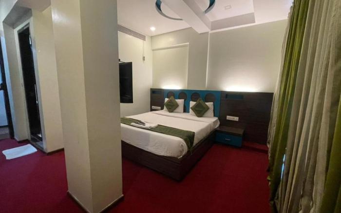Hotel Shubham Suites