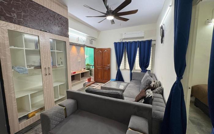 RJS Apartment –2BHK Stay | Hyderabad by Homeyhuts