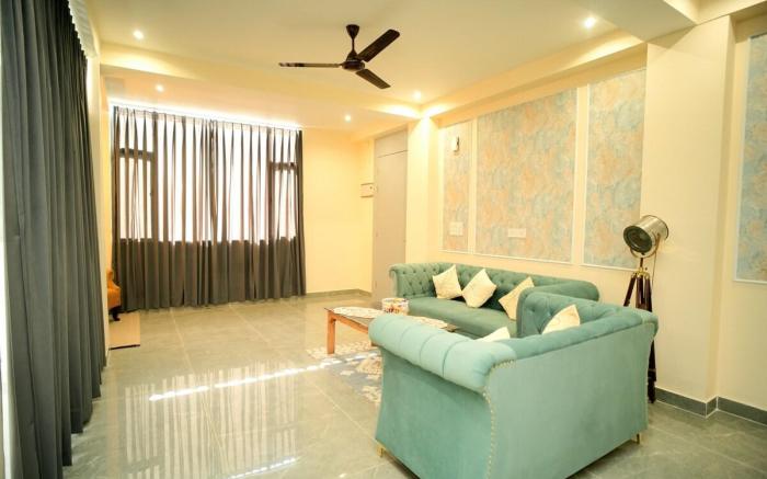 180° View 2BHK w/ AC Lift•Rooftop Café & Parking