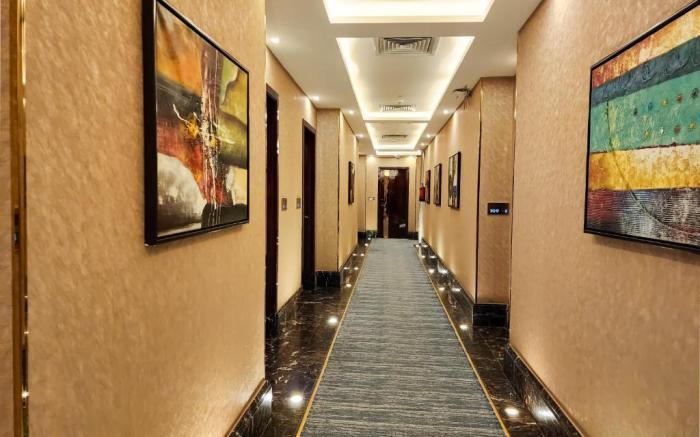 Holiday Al Khaleej Hotel
