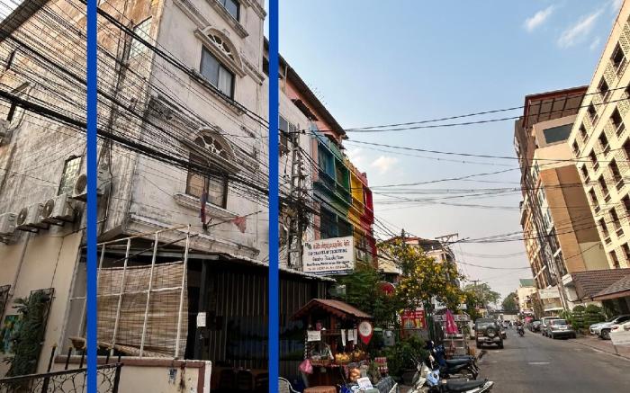 Small room with Private bathroom near night market