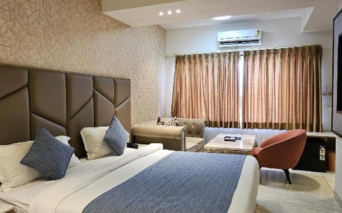 PUNYAH HOTEL AND RESORT , INDORE