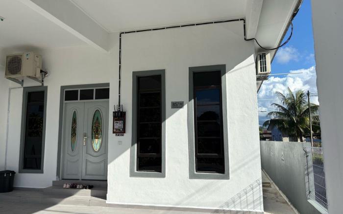 Homestay Ayuni
