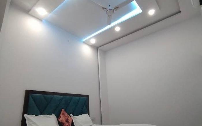 Shyam Krapa Hotel