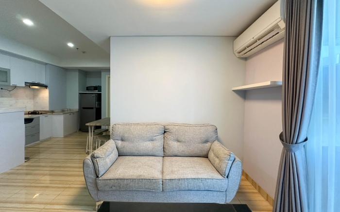 Spacious 3BR Grand Sungkono Lagoon Apt By Travelio