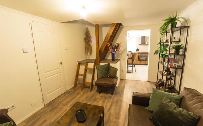 The Hajdu Hide-Away