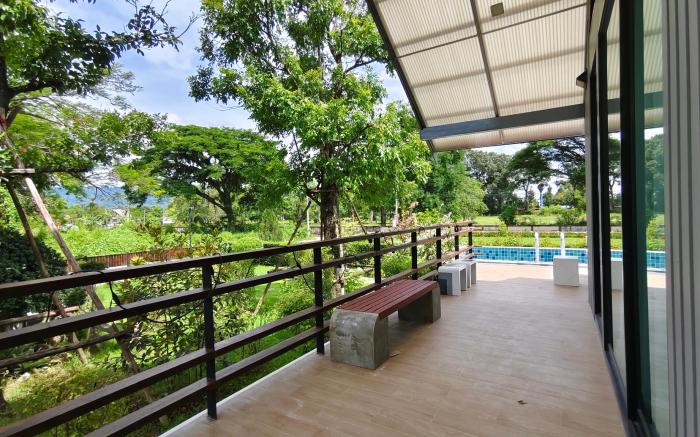 the 242 Feel Good Pool Villa นครนายก