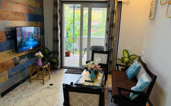 Candolim kanha pool flat