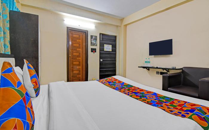 FabHotel Casa Inn