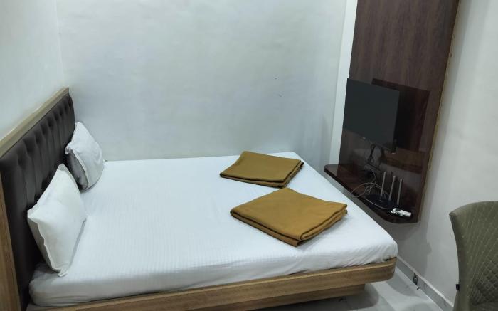 Hotel Meghdoot 9km from Neral Station by Prospera 