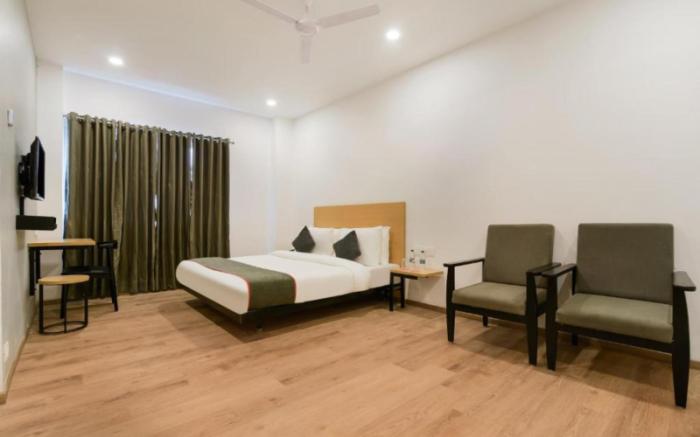 RROOMS Hotel Awadh Airport Hotel