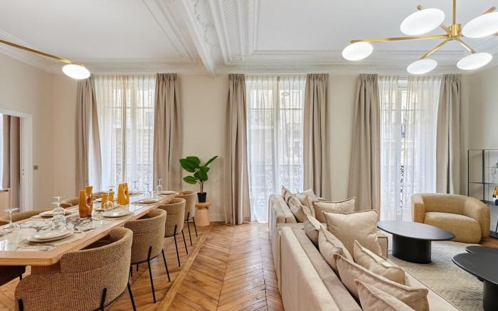 Sublime apartment in the center of Paris