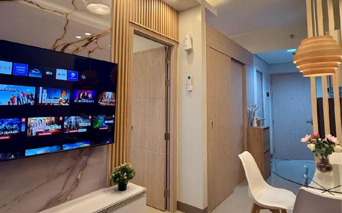 Brand New 2BR Condo in Charm Residences 