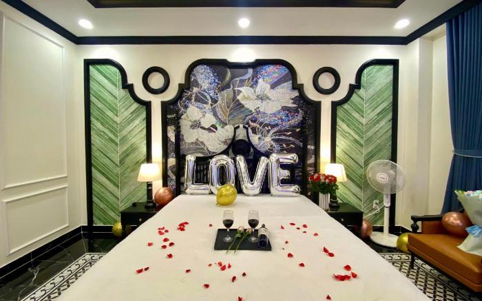 Luxury Place Hotel