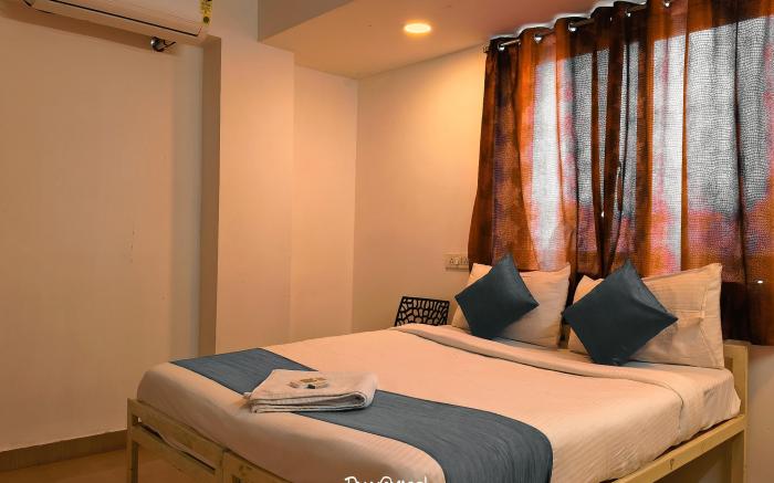 Hotel green leaf