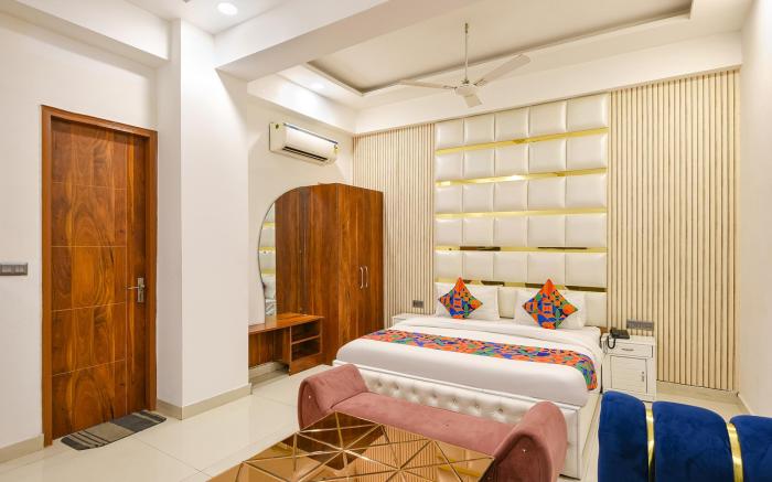 FabHotel The Grand Paradise - Electronic city metro station